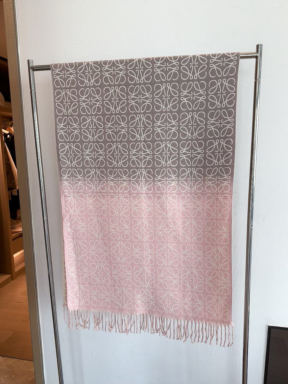 Loewe Fringed Interlocking Motif Scarf
